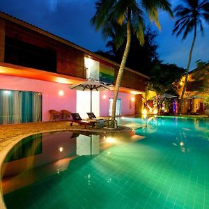 Dickman Resort 